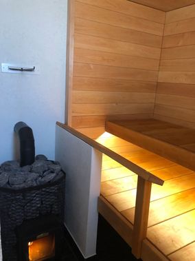 Uudet saunatilat vapaa-ajan asunnossa